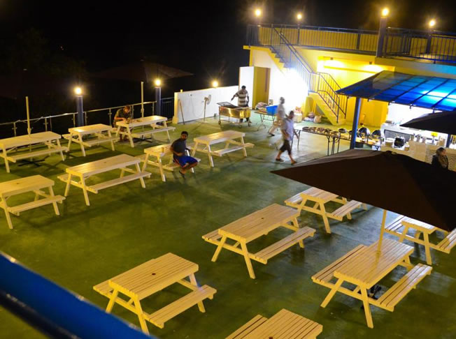 BBQ Terrace